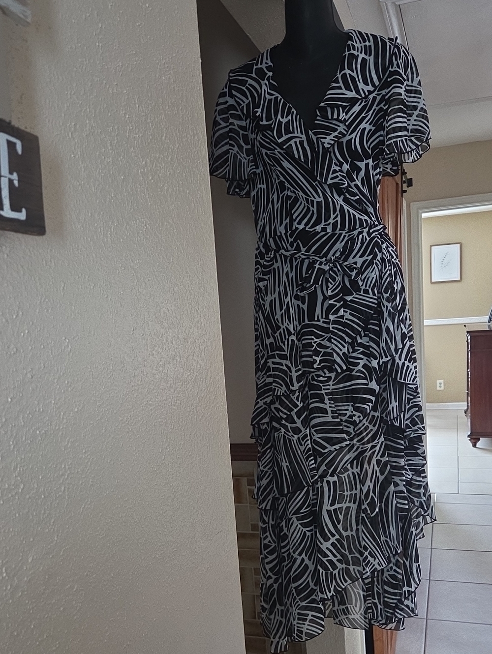 Black & White Abstract Print Wrap Midi Dress with Tie Waist